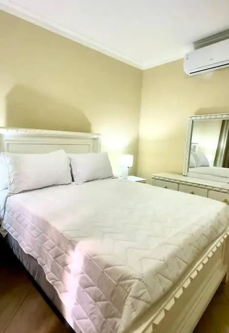 Apartamento En La Playa 1A - Residencial Marina Bay Cuevas